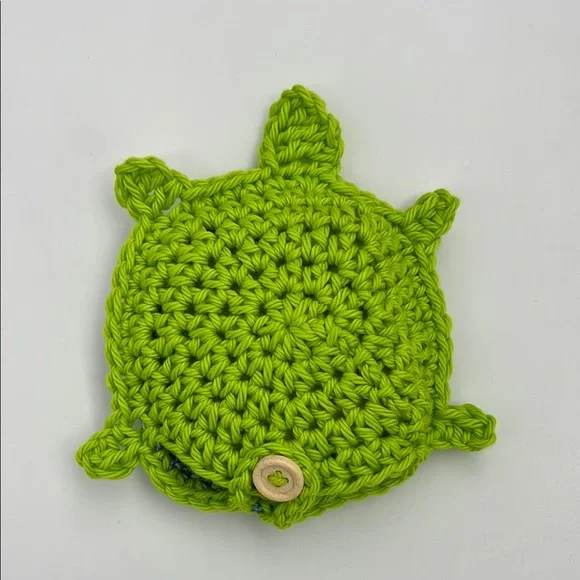 Handmade Crochet Turtle Soap Saver - Picture 5 of 5